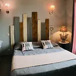 Tatil Evi Guiraud Beaucaire (Gard)